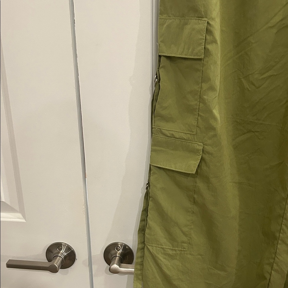 Y2K Green Cargo Utility Parachute Pants - Picture 2 of 5